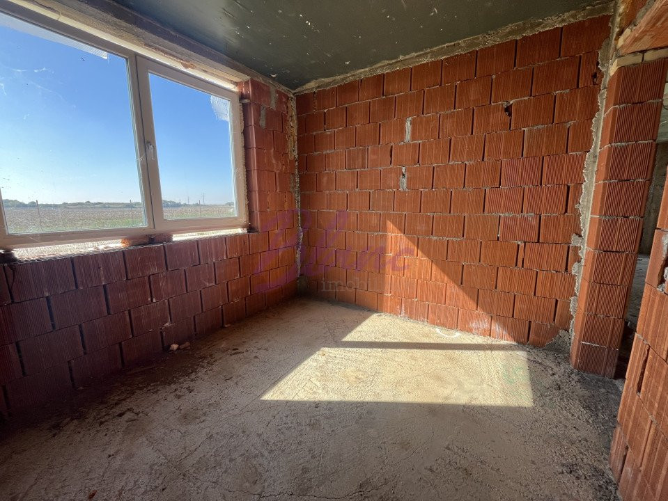 Casă la roșu în Santandrei – cu acces rapid spre Oradea