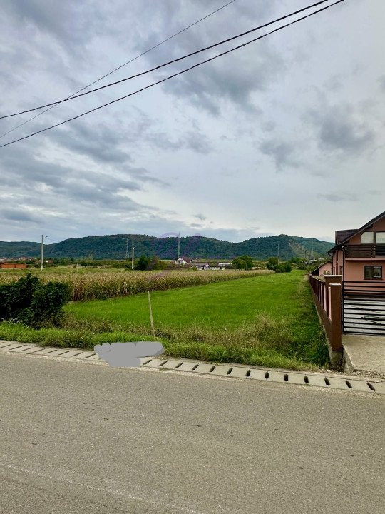 Teren intravilan de vânzare 2237 mp – Chistag, com. Aștileu