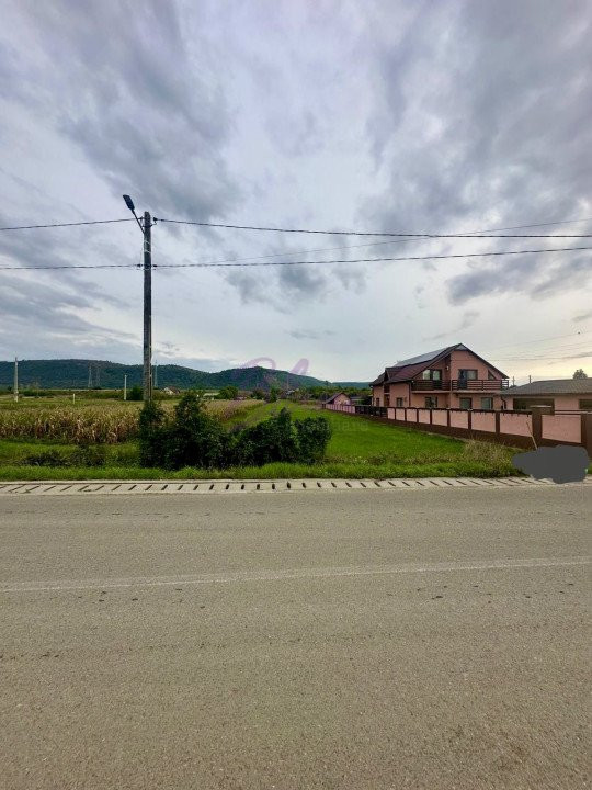 Teren intravilan de vânzare 2237 mp – Chistag, com. Aștileu