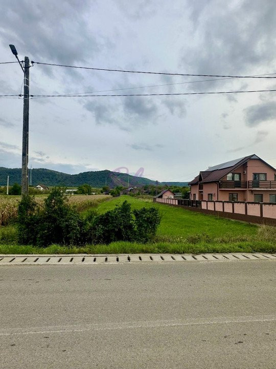 Teren intravilan de vânzare 2237 mp – Chistag, com. Aștileu