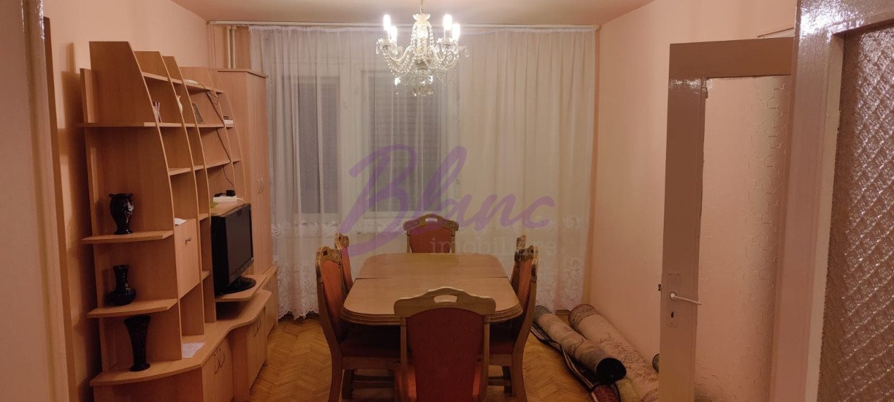 Apartament inchiriere 4 camere,zona Decebal