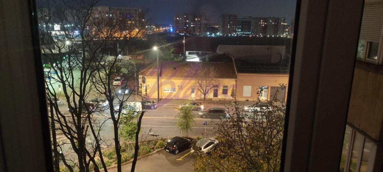 Apartament inchiriere 4 camere,zona Decebal