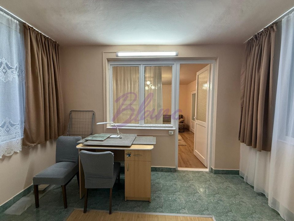 Apartament 4 camere, de închiriat, Splaiul Crișanei, Oradea