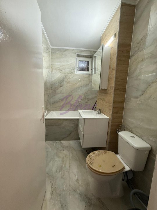 Apartament 4 camere, de închiriat, Splaiul Crișanei, Oradea