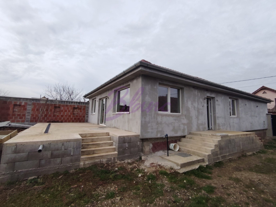 Casa de vanzare in Tarian