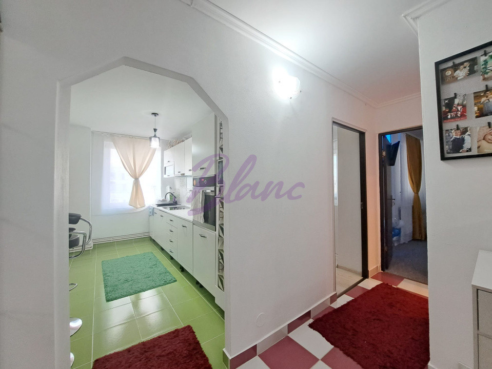 Apartament 3 camere decomandat in Marghita