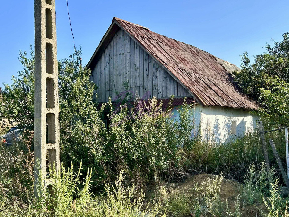 Casă veche + teren 5.700 mp, la asfalt – sat Doh, jud. Sălaj