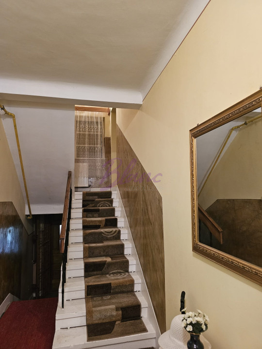 CASA 5 CAMERE ZONA GARII 