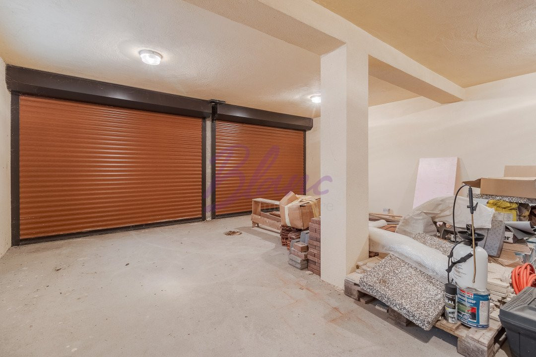 Casa Borș, 10 camere, 477 mp construiți 