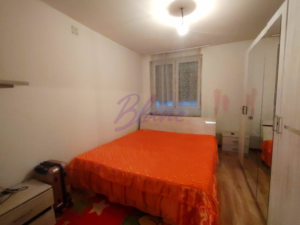 Apartament 3 camere, Piata Bucuresti