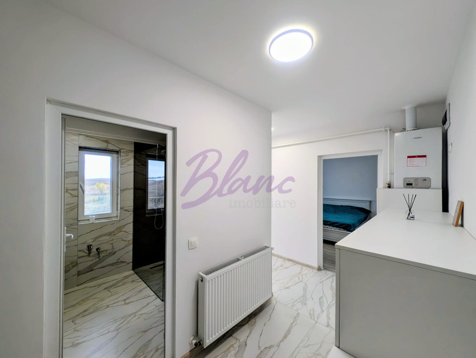 Casă nouă cu priveliște  în Paleu