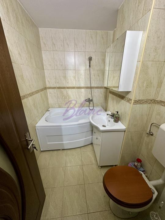 Apartament 3 camere, 2 băi, etaj 1 - Cantemir, Oradea