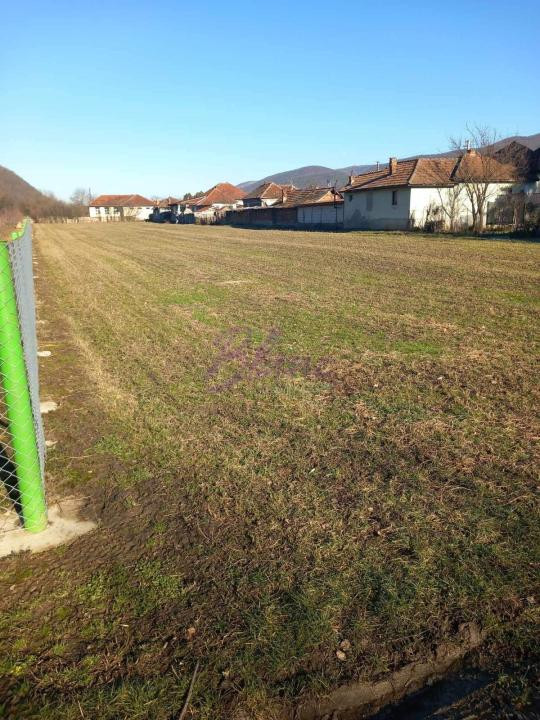 Teren intravilan in Subcetate, Hateg