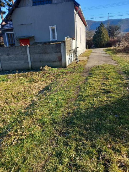 Teren intravilan in Subcetate, Hateg