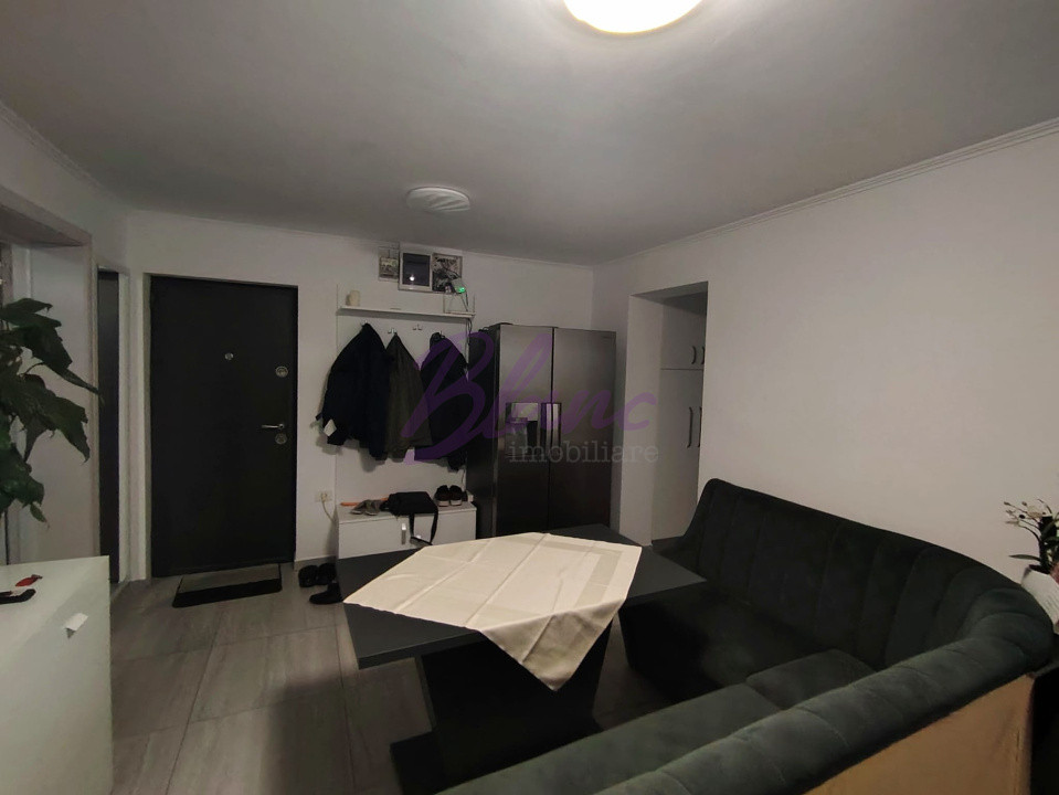 Apartament 3 camere decomandat Cantemir