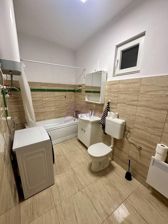 Apartament 3 camere de închiriat la curte comună – Calea Aradului