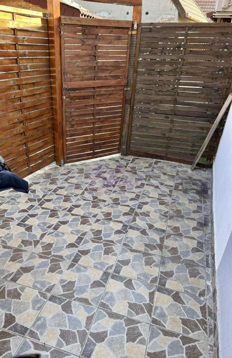 Apartament 3 camere de închiriat la curte comună – Calea Aradului