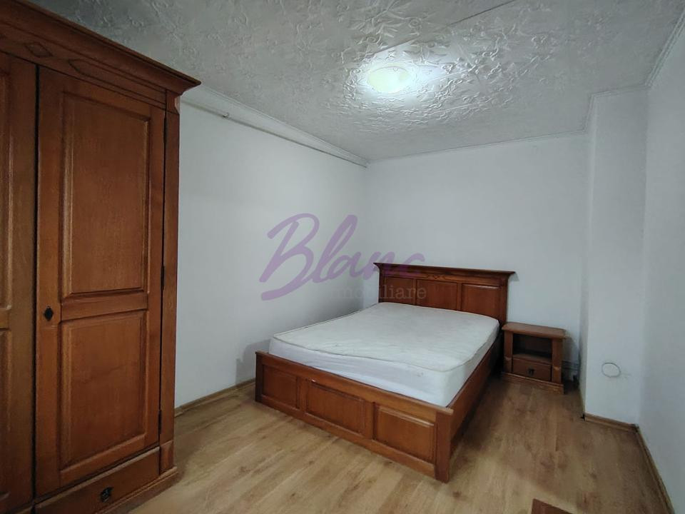 Garsoniera de vanzare