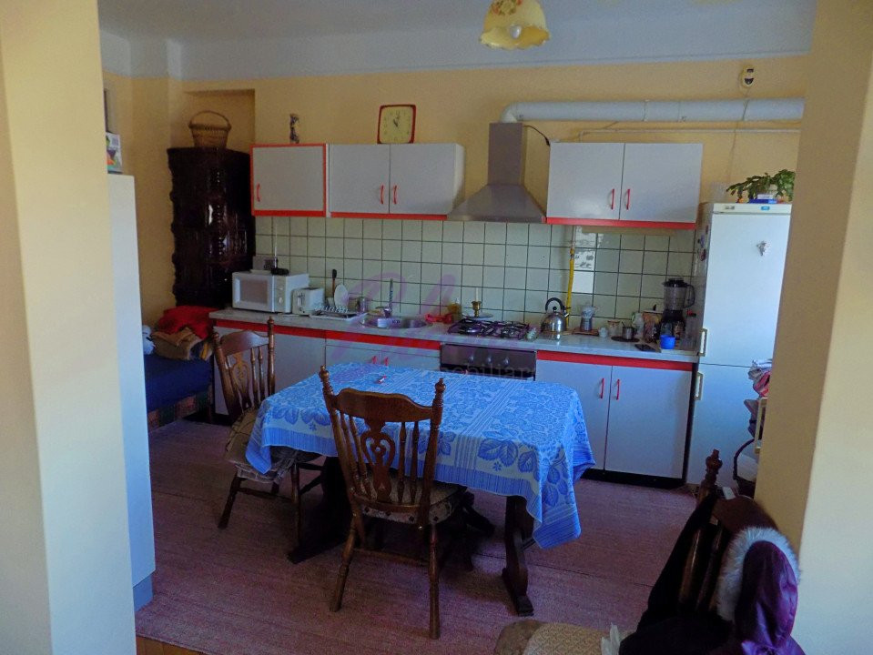 Casa in zona Spitalului Judetean