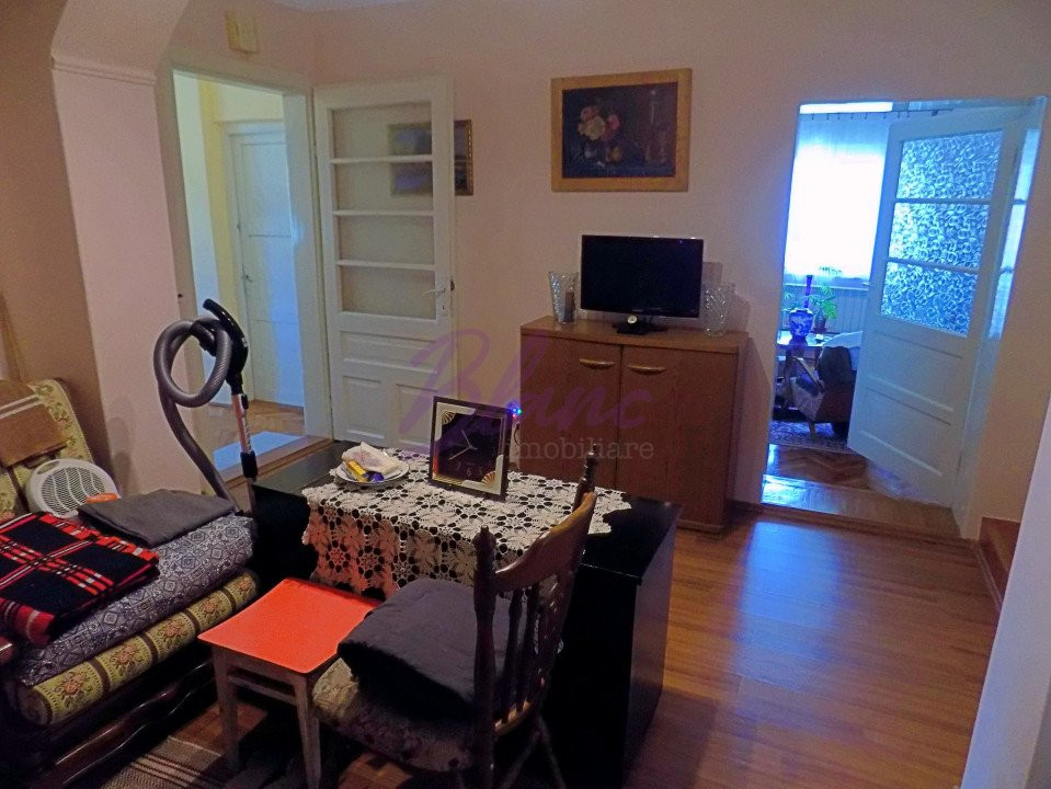 Casa in zona Spitalului Judetean