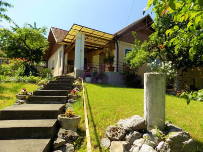 Casa in zona Spitalului Judetean