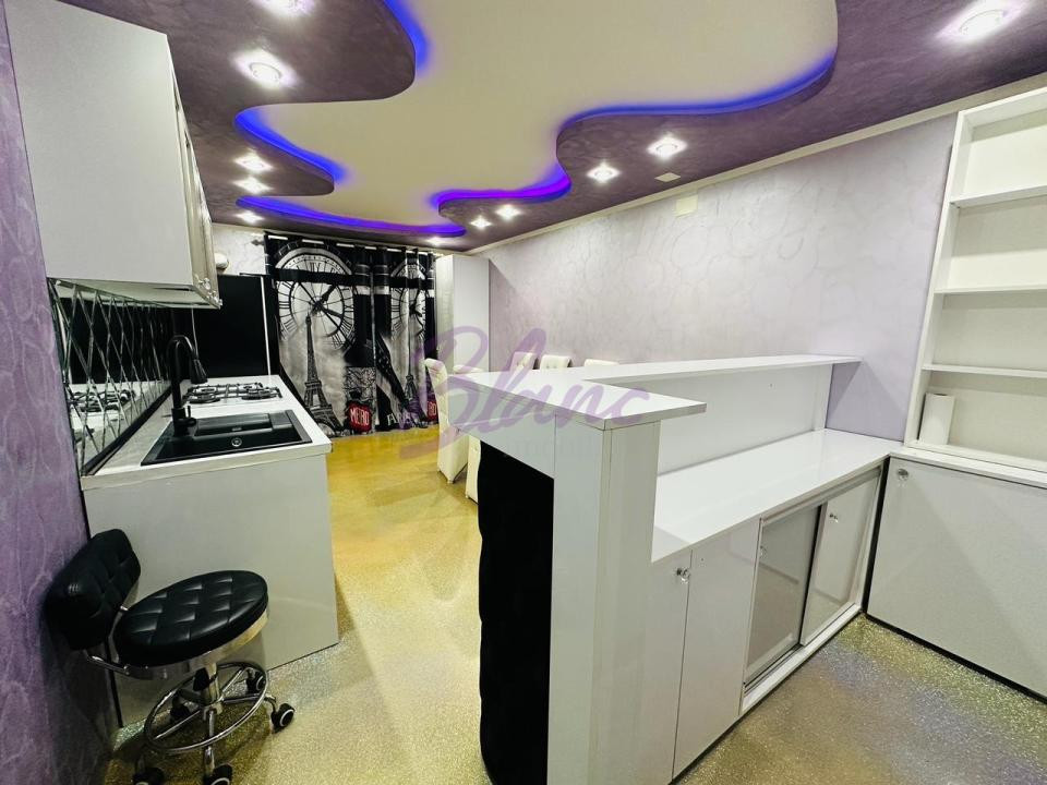 Apartament 3 camere decomandat +salon 