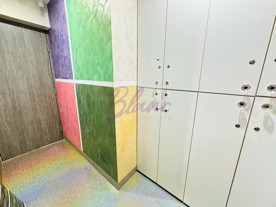 Apartament 3 camere decomandat +salon 