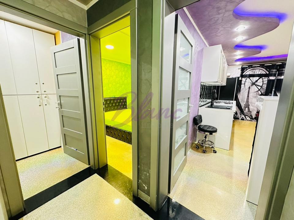 Apartament 3 camere decomandat +salon 