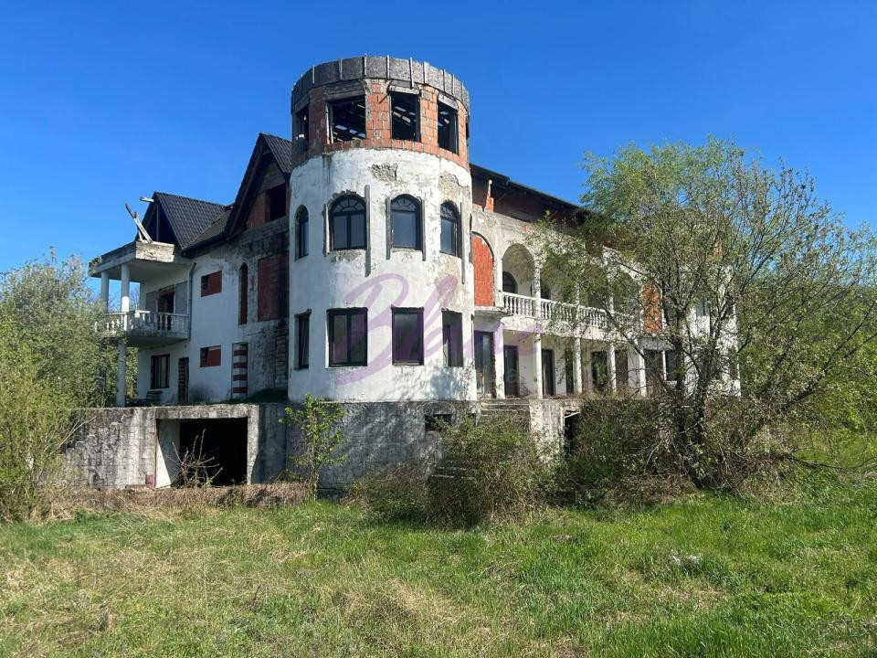 Hotel Castel – Oportunitate investițională premium in Gheghie