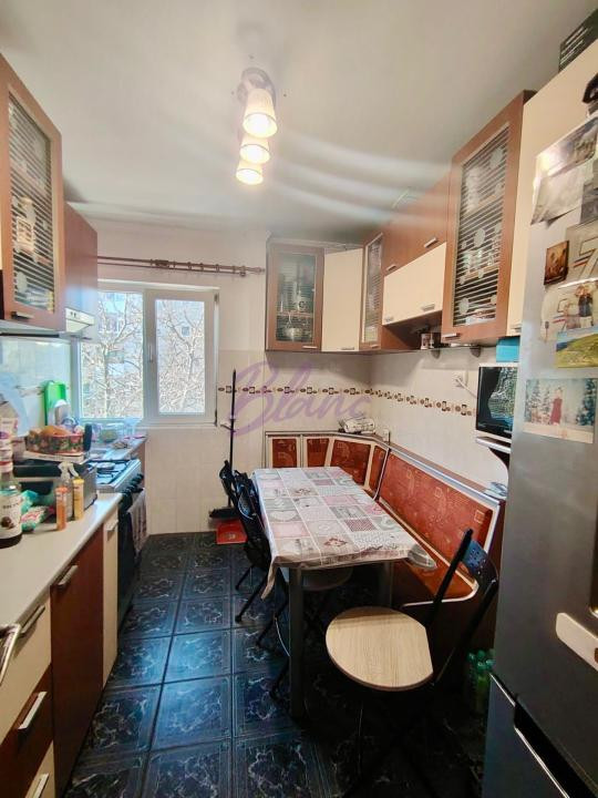 Apartament 3 camere – Nufărul, Str. Bumbacului