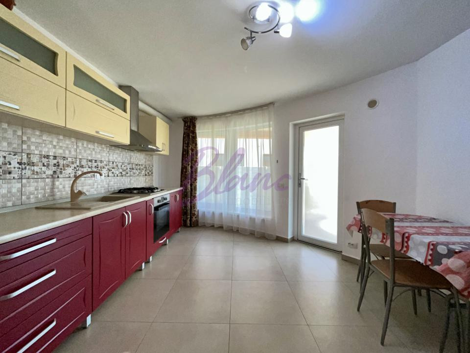 Casa 5 camere, 3 dormitoare, preț corect 