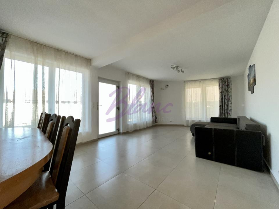 Casa 5 camere, 3 dormitoare, preț corect 