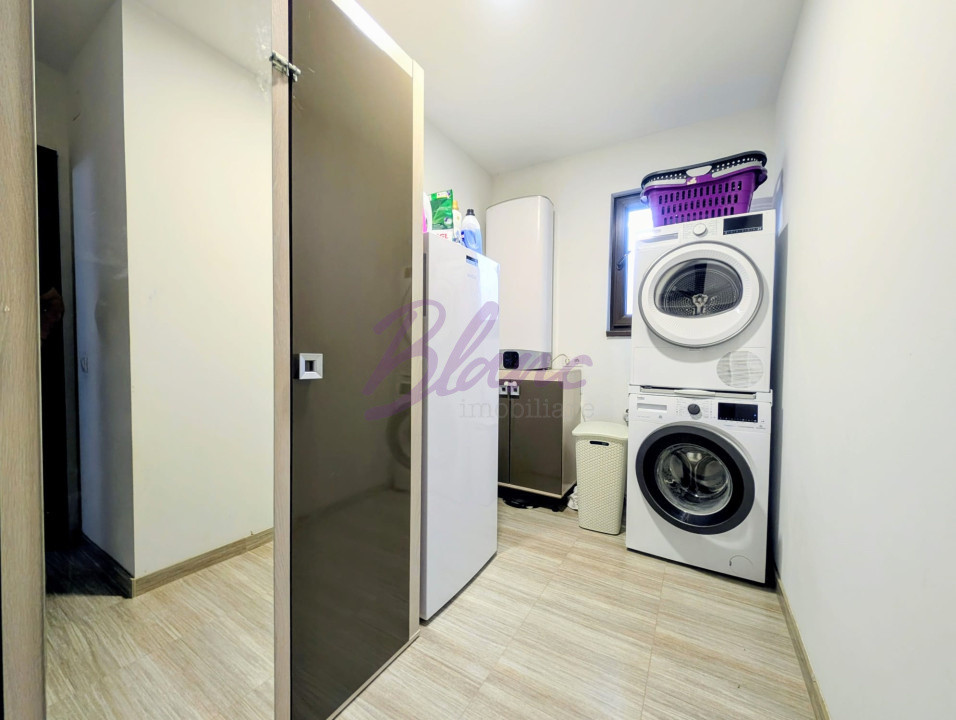 Casa pe 800 mp teren cu  independenta energetica 