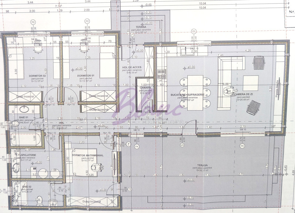 Casa pe 800 mp teren cu  independenta energetica 