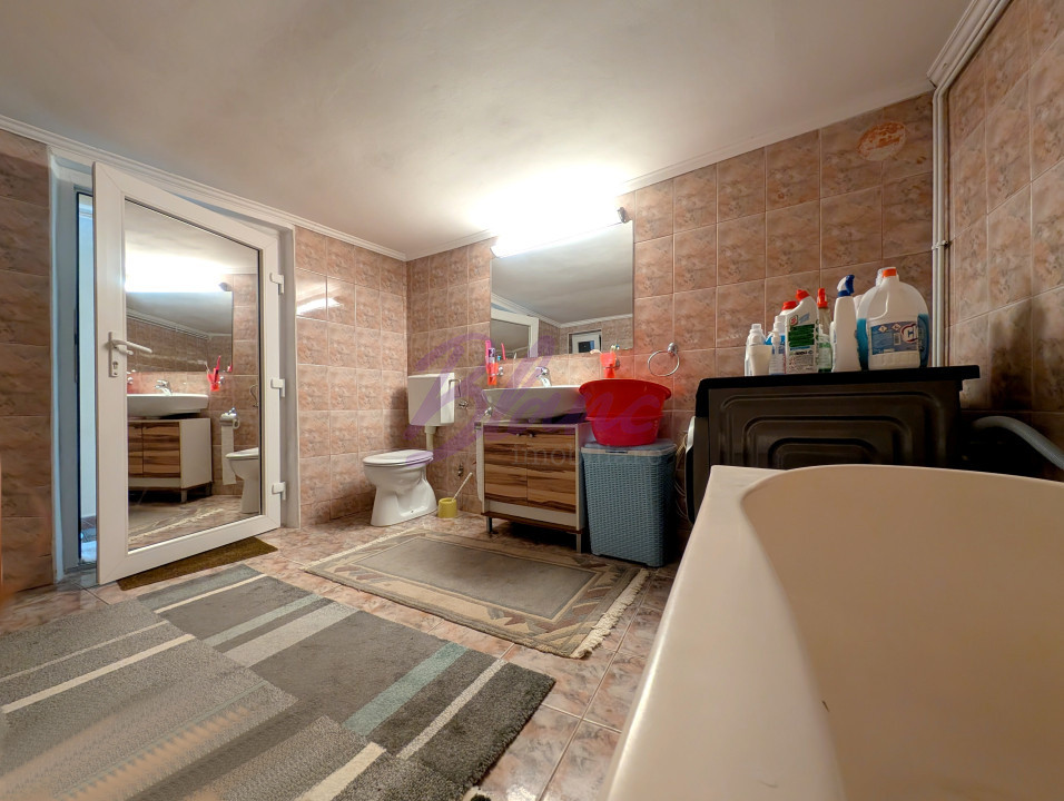 Raritate in zona Salca: Proprietate cu acces auto din 2 strazi paralele