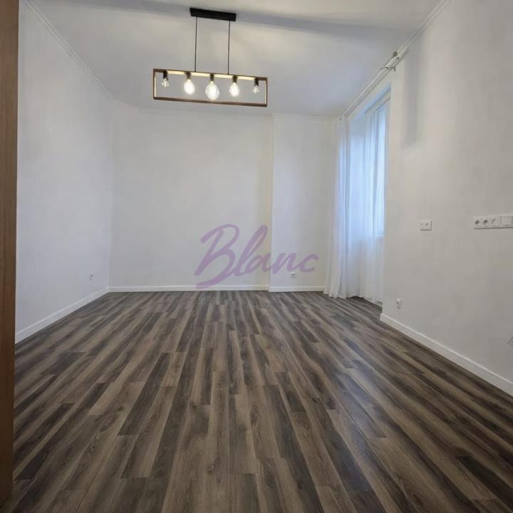 Spațiu comercial de  vânzare – ultracentral, Calea Clujului, Oradea