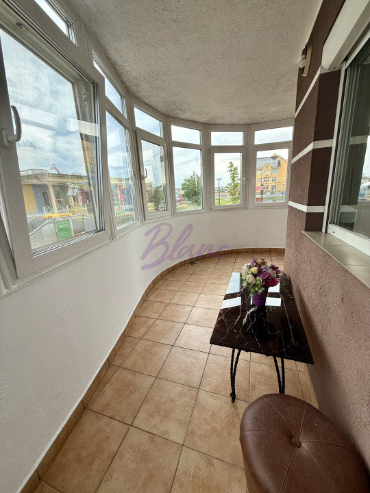 Apartament de închiriat 3 camere,zona Nufărul 