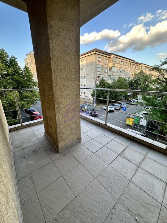 De închiriat apartament 2 camere – Rogerius, Oradea