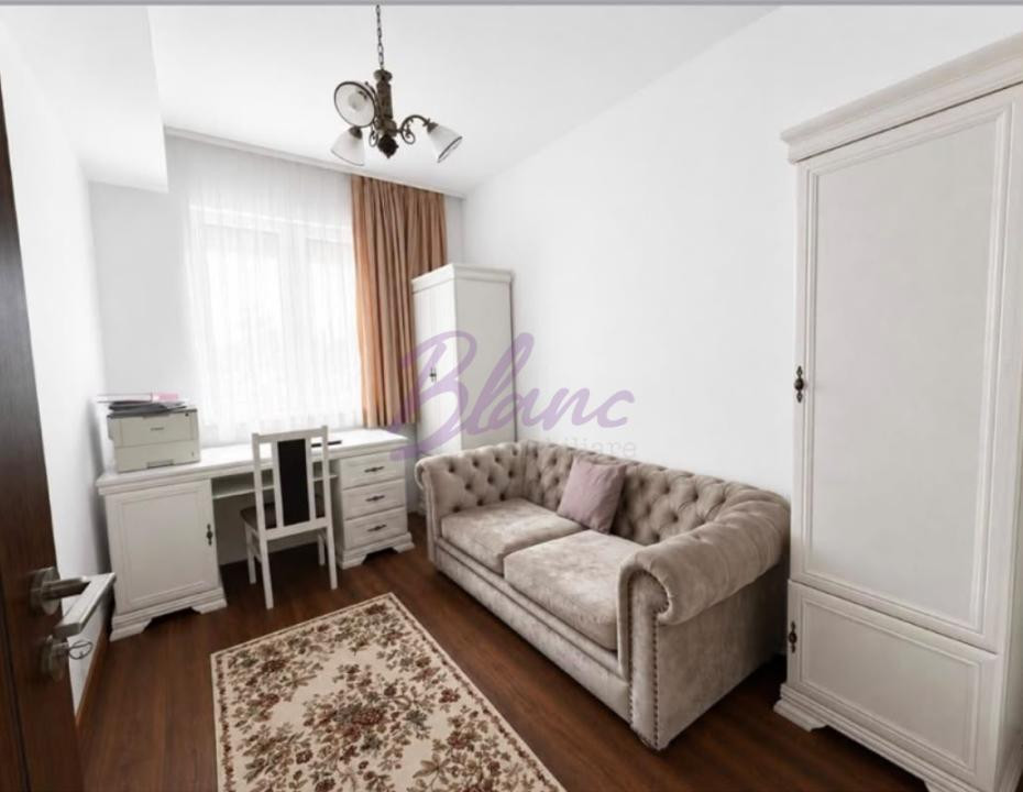 Apartament 3 camere  de vanzare Prima Nufarul bloc nou!