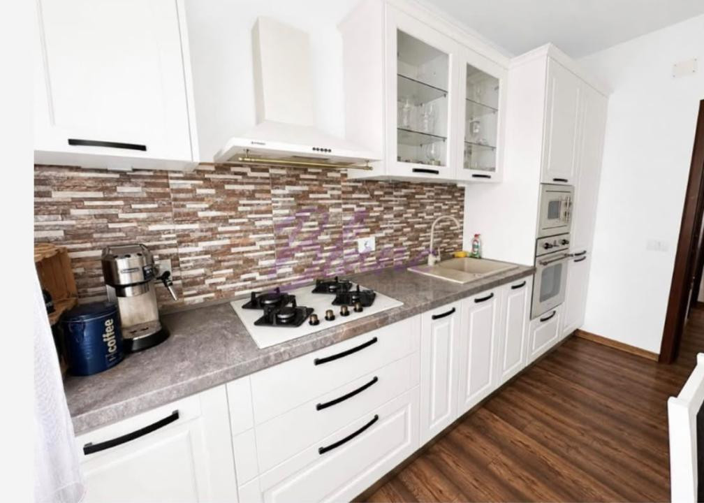 Apartament 3 camere  de vanzare Prima Nufarul bloc nou!