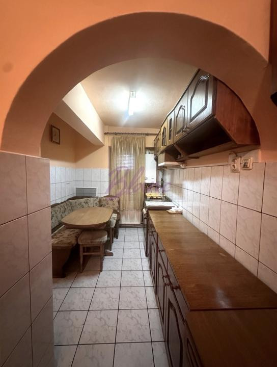 Apartament cu 3 camere, 60mp, Tășnad, SM