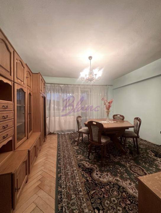 Apartament cu 3 camere, 60mp, Tășnad, SM