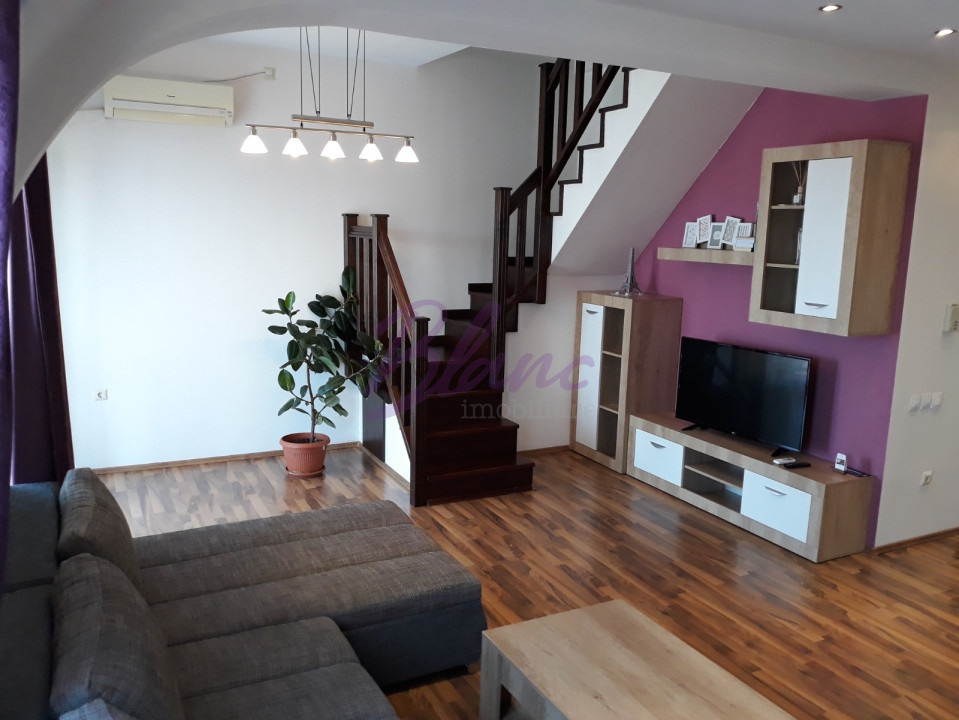 Penthouse 3 camere, dispus pe 2 niveluri, de închiriat - Nufărul, Oradea