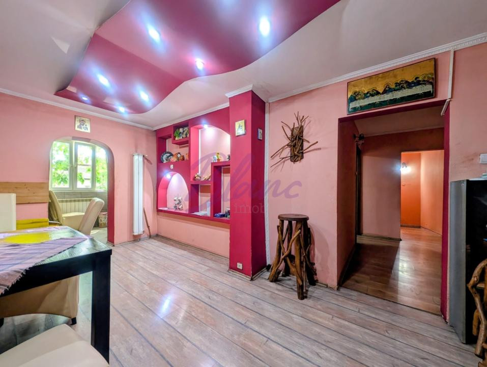 Apartament 4 camere, 90 mp, sub 1220 €/mp zona Salca