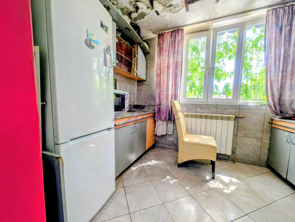 Apartament 4 camere, 90 mp, sub 1220 €/mp zona Salca
