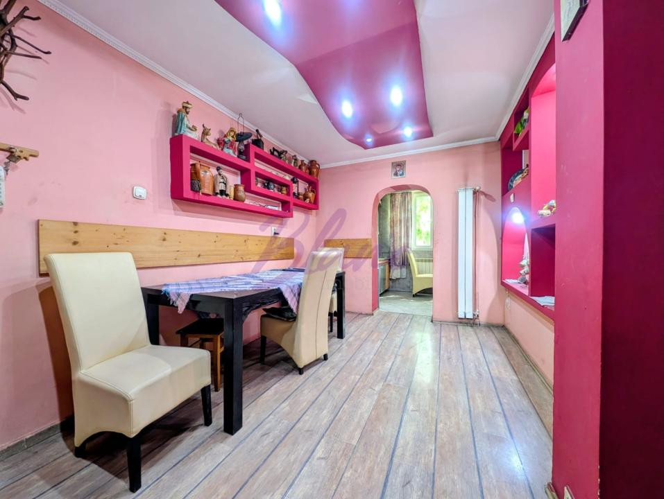 Apartament 4 camere, 90 mp, sub 1220 €/mp zona Salca