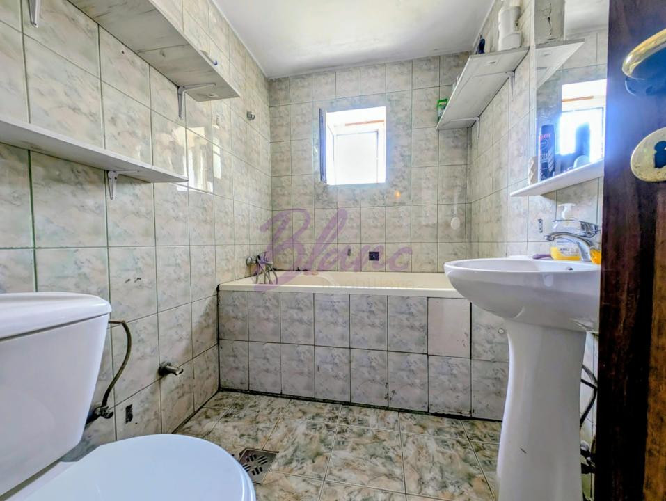 Apartament 4 camere, 90 mp, sub 1220 €/mp zona Salca