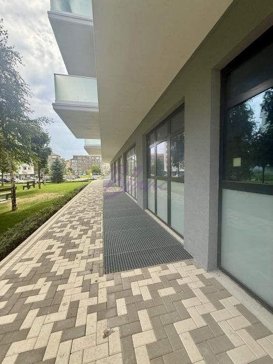 Spațiu comercial 210 mp de închiriat – Nufărul, Oradea