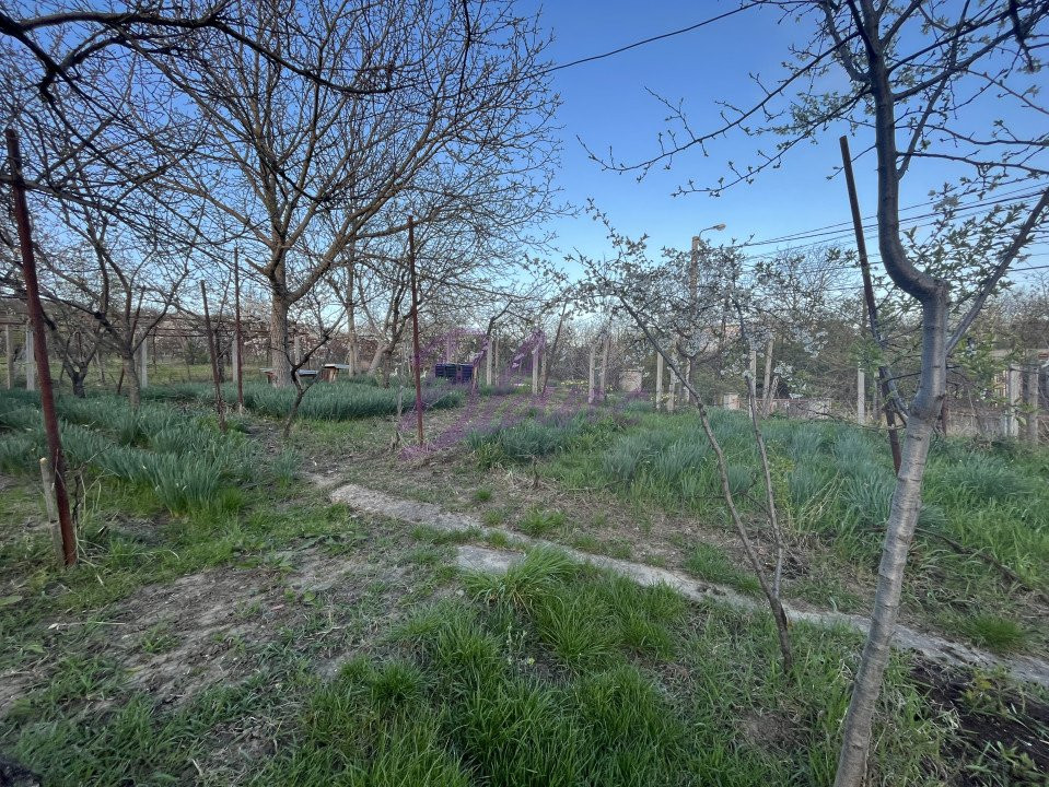 Casa din caramida nearsa, 84 mp construiti + teren 800 mp, zona dealuri