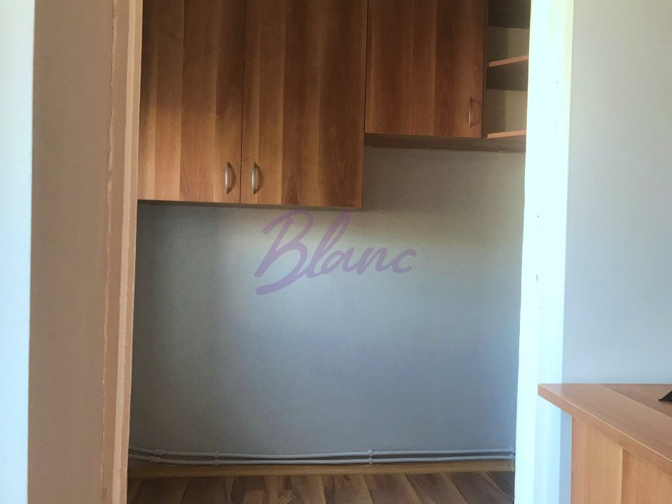 Garsoniera decomandata 